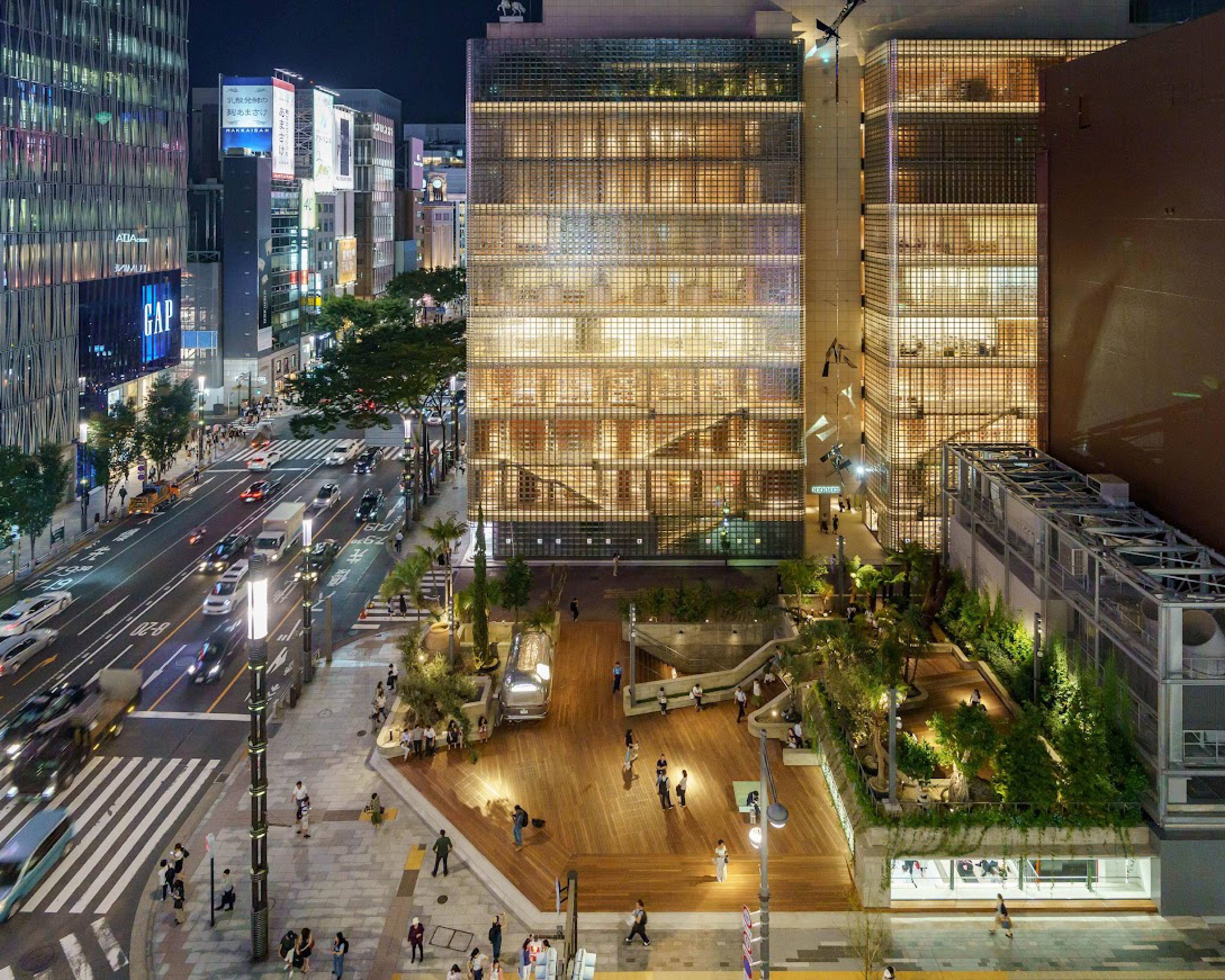 Exterior. The lighting of Ginza Sony Park and the glass-block lights from Ginza Maison Hermès in the back beautifully illuminate the Ginza night.